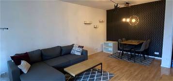 Moderne 2-Zimmer-Wohnung in Uninähe (2-ZKB) - Voll möbliert mit Balkon und Tiefgaragenstellplatz
