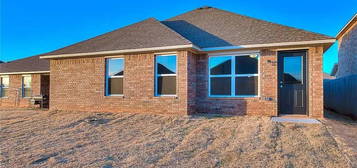 412 Nathan Way, Yukon, OK 73099