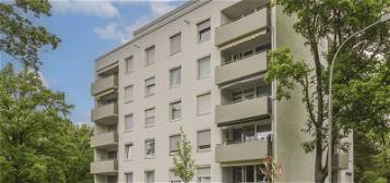 Schön aufgeteilte und gut gelegene 2-Zimmer-Wohnung mit Balkon und Aufzug in Böfingen