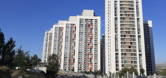 ÇANKAYA GÜNEYPARK-1'DE ÜÇ CEPHELİ KİRALIK 3+1 DAİRE