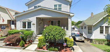 231 Dewey Ave, Totowa, NJ 07512