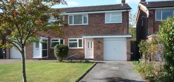 3 bedroom semi-detached house