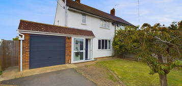 3 bed semi-detached house for sale