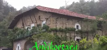 Casa r&#xFA;stica en calle Gaztelu Auzoa, n&#xBA; 1