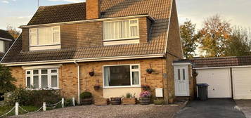 3 bedroom semi-detached house to rent