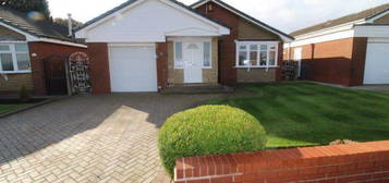 Detached bungalow to rent in Ashington Drive, Bury BL8