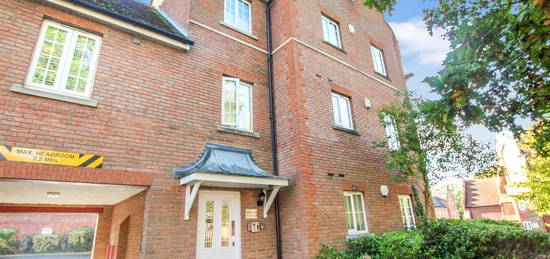 Property to rent in Pastoral Way, Warley, Brentwood CM14