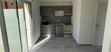 Duplex  à louer, 2 pièces, 1 chambre, 42 m²
