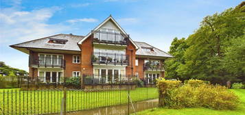 Flat to rent in The Wharf, Pangbourne, Reading, Berkshire RG8