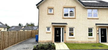 3 bedroom semi-detached house