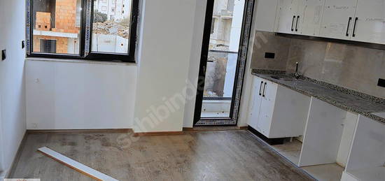 KEPEZ AYANOĞLUNDA TRAMVAYA YAKIN 1+1 65M2 SATILIK LUX DAİRE