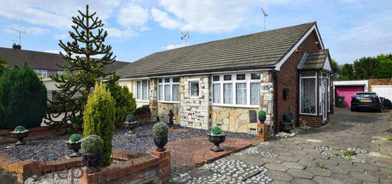 2 bedroom semi-detached bungalow for sale