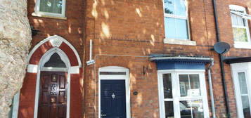 3 bedroom terraced house