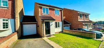 3 bed detached house for sale