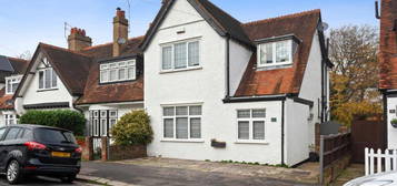 3 bedroom semi-detached house