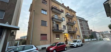 Appartamento all'asta in via Giovanni Randaccio, 19