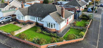 2 bed semi-detached bungalow for sale