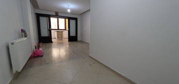 Liber! Apartament 3 camere, zona CUG-Expomobila!