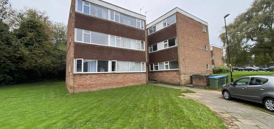 Flat to rent in Greendale Road, Coventry CV5