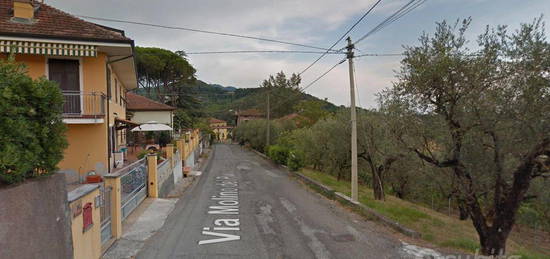 2 vani RISTRUTTURATO con POSTO AUTO Castelnuovo M