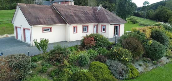 Maison de plain-pied  à vendre, 4 pièces, 3 chambres, 102 m²