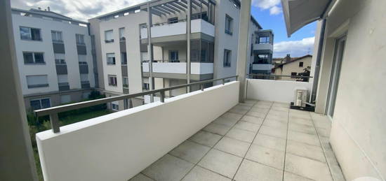 Location appartement 3 pièces 76 m²