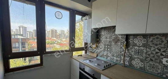 Altntepe Sahilde Deniz Manzaral 180M2 3+2 Dubleks