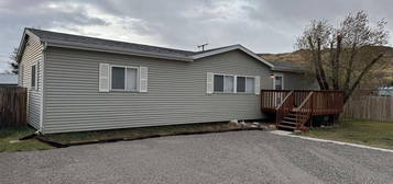 417 N L St, Livingston, MT 59047