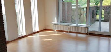 3-Zimmer-Traumwohnung 100m² +Terrasse, Kamin, EBK in Mürwik