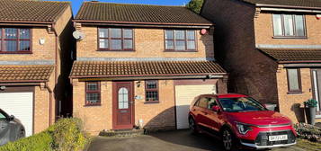 3 bedroom detached house to rent