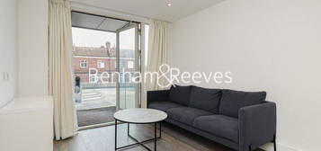 2 bed flat to rent