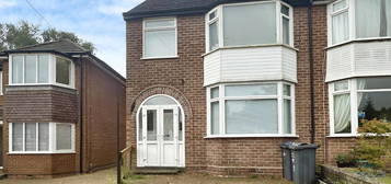 4 bed detached house for sale