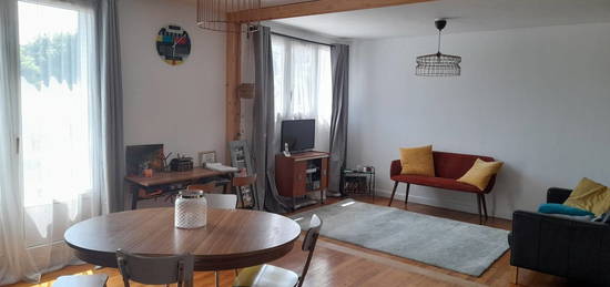 Appartement  à vendre, 4 pièces, 3 chambres, 83 m²