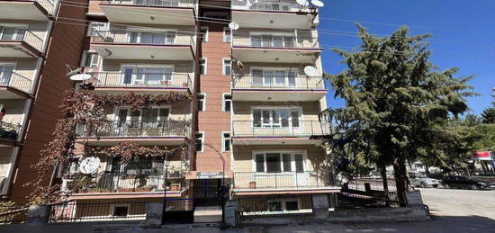 BURDUR ATATRK MAHALLES 130 M2 3+1 KRALIK DARE