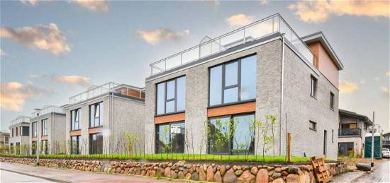 Stilvolle Neubau-Doppelhaushälfte mit Schleiblick in Kappeln