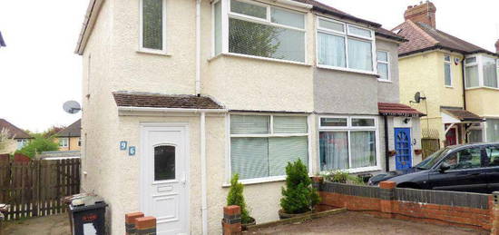 2 bedroom semi-detached house to rent