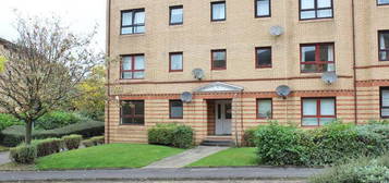 1 bedroom ground floor flat for sale