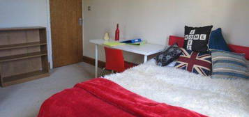 10 bed shared accommodation to rent