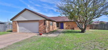 6001 Michael Ct, Abilene, TX 79606