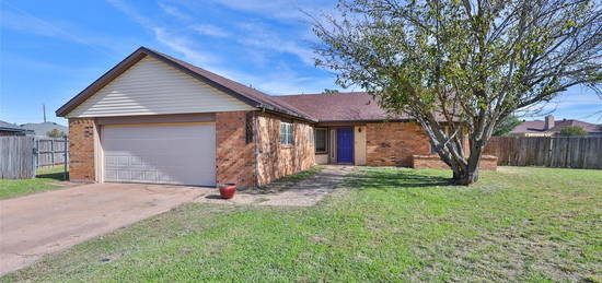 6001 Michael Ct, Abilene, TX 79606