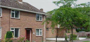 4 bedroom semi-detached house