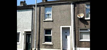 2 bed terraced house to rent