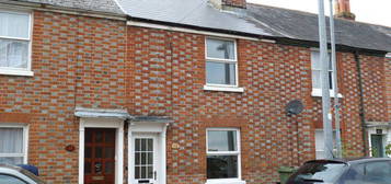 2 bed terraced house to rent