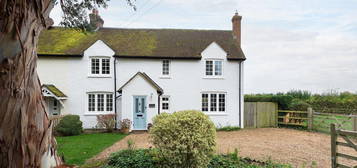 Cottage for sale in East End, Pavenham, Bedfordshire MK43