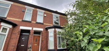 6 bedroom terraced house