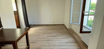 Location appartement 1 pièce 23 m²