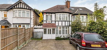 3 bedroom semi-detached house