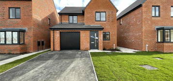 3 bedroom detached house