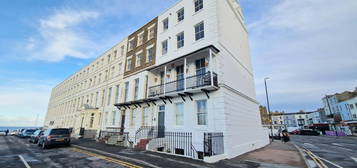 2 bed flat to rent