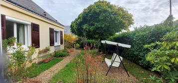 Maison de 6 pièces, 4 chambres, garage et jardin